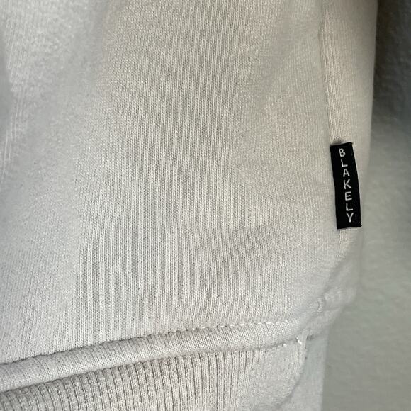 Blakely Oversized Hoodie Size Large Cream Unisex Back Graphic Logo Soft Solid - Picture 9 of 9